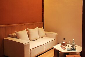 FEIFAN Historic Tibetan Hotel