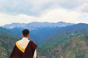 FEIFAN Historic Tibetan Hotel