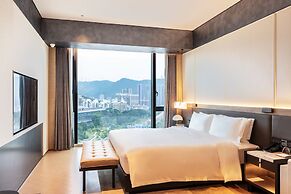 Wuzhou Sports Center Hotel