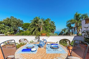 Capri Turquoise by Napoliapartments
