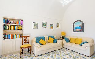 Capri Turquoise by Napoliapartments
