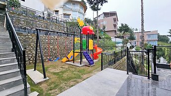 Clarissa Resort Mukteshwar