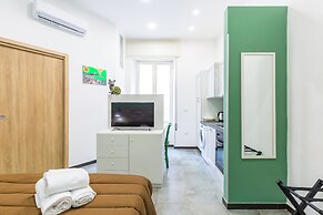 Gelso Complex Studios and Flat by Napoliapartments