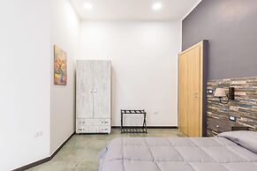 Gelso Complex Studios and Flat by Napoliapartments