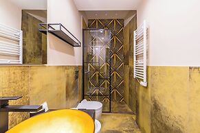 Golden Terrace at Historical Center