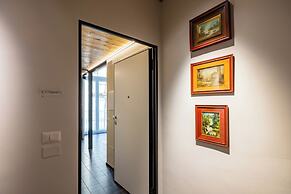 La Pinacoteca Aparthotel by NapoliApartments