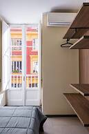 La Pinacoteca Aparthotel by NapoliApartments