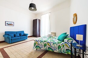Lopez 20 - a Big Family Apartment