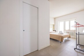 Malta Modern and Lovely Flat With Parking