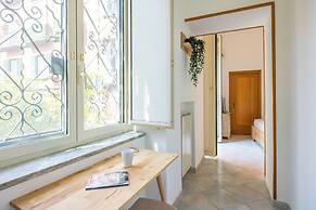 Smooth Vibes at Chiaia by Napoliapartments