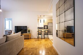 Attica Skyline Living