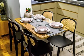 Attica Skyline Living