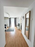 Sunrise Apartments City Center