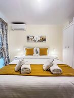 Sunrise Apartments City Center