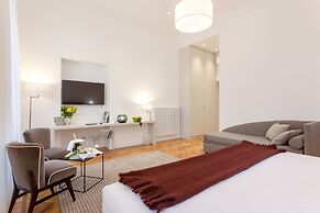 504 Corso Suites