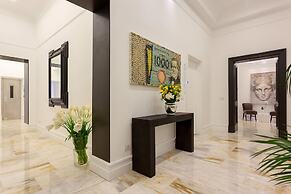 504 Corso Suites