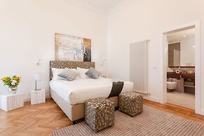 504 Corso Suites