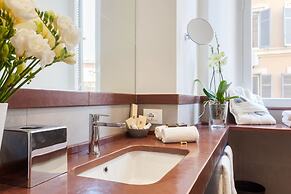 504 Corso Suites