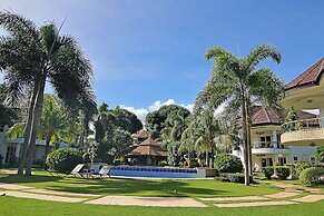 Vida Homes Condo Resort