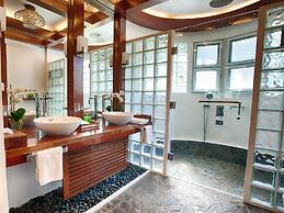 Vida Homes Condo Resort
