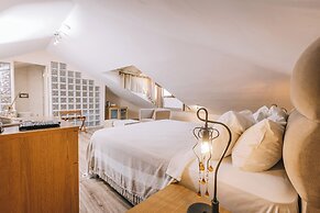 Jade Residence