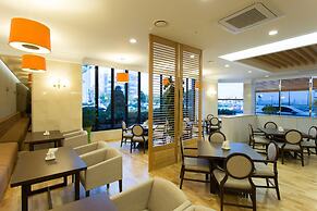 Fontana Beach Hotel