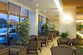 Fontana Beach Hotel