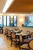 Fontana Beach Hotel
