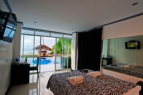 Bohol South Beach Hotel