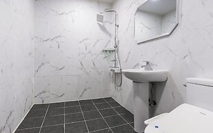 Hotel New Evergreen