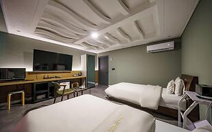 Hotel New Evergreen
