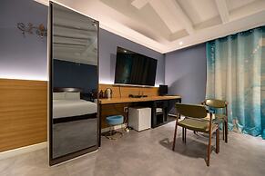 Hotel New Evergreen