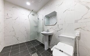 Hotel New Evergreen