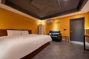 Hotel New Evergreen