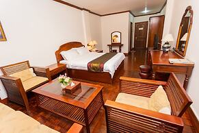 Mekong Hotel