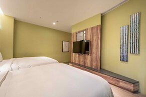 No. 9 Hotel