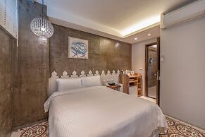 No. 9 Hotel