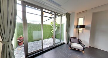 No. 9 Hotel