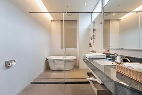 No. 9 Hotel