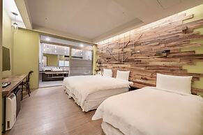 No. 9 Hotel
