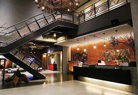 No. 9 Hotel