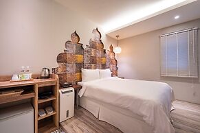 No. 9 Hotel