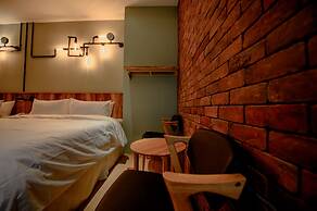 No. 9 Hotel