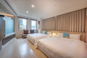 No. 9 Hotel