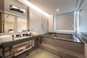 No. 9 Hotel