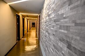 No. 9 Hotel