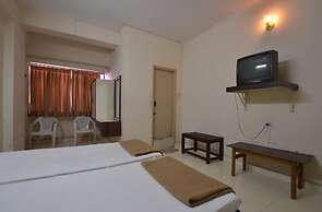 Hotel Maya Deluxe