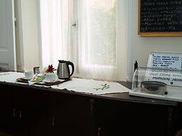 Hotel Acropolis House