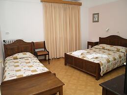 Hotel Acropolis House