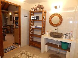 Alamanda Family Villas & Pool
